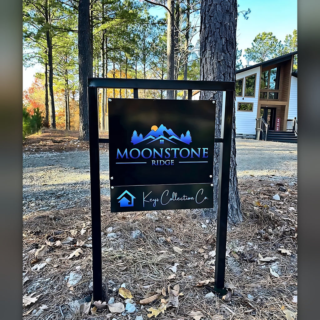 Moonstone Ridge cabin road sign installed, Broken Bow area